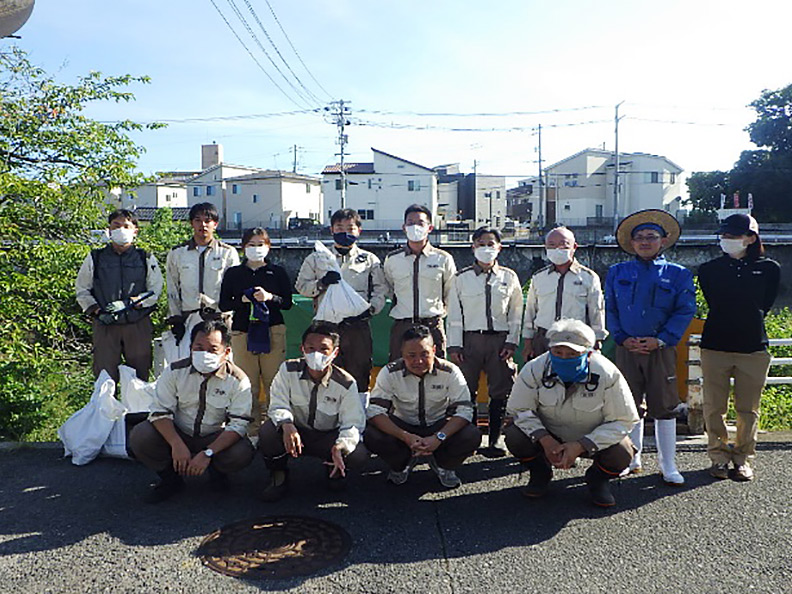 Participation in Love River activities (Hiroshima Prefecture)
