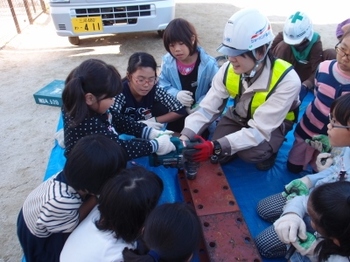 Lesson at Fujimatsu-minami Elementary School