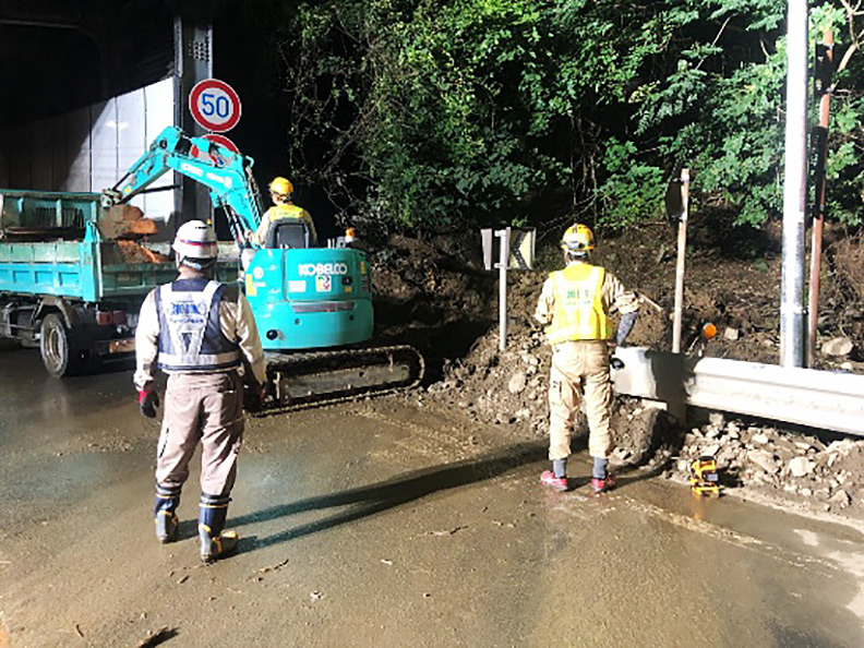 Disaster response to heavy rainfall (Kyoto Prefecture).