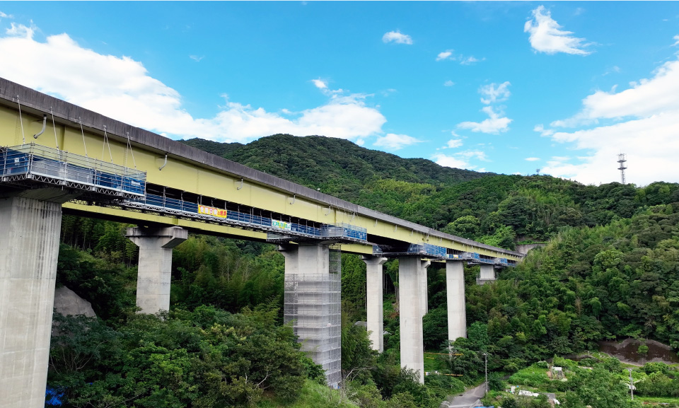 高知自動車道 仁淀川橋他5橋耐震補強工事