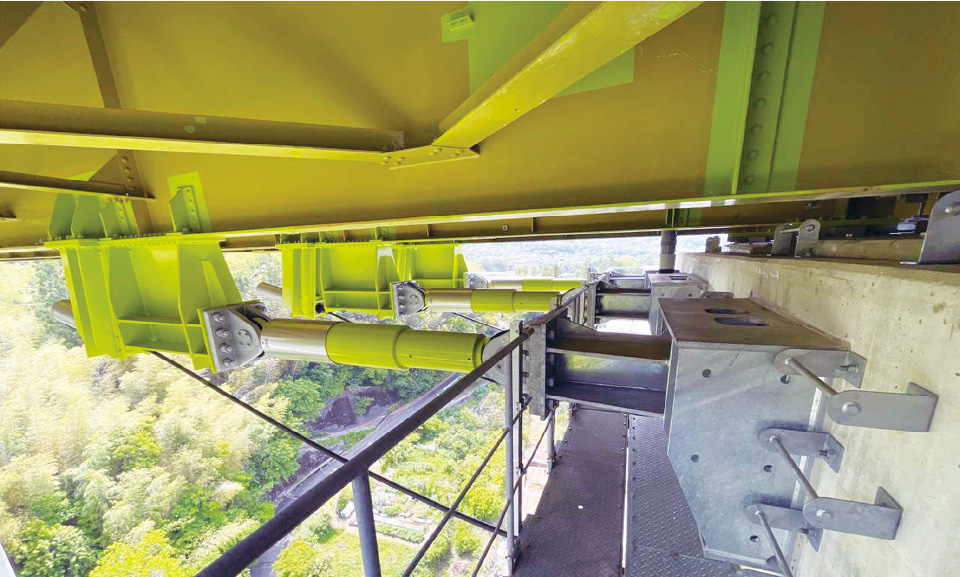 高知自動車道 仁淀川橋他5橋耐震補強工事